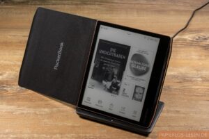 Qi-Lader von Amazon, der auch den PocketBook Era lädt